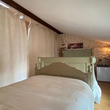 Le Clos Du Cedre Launac Εξωτερικό φωτογραφία