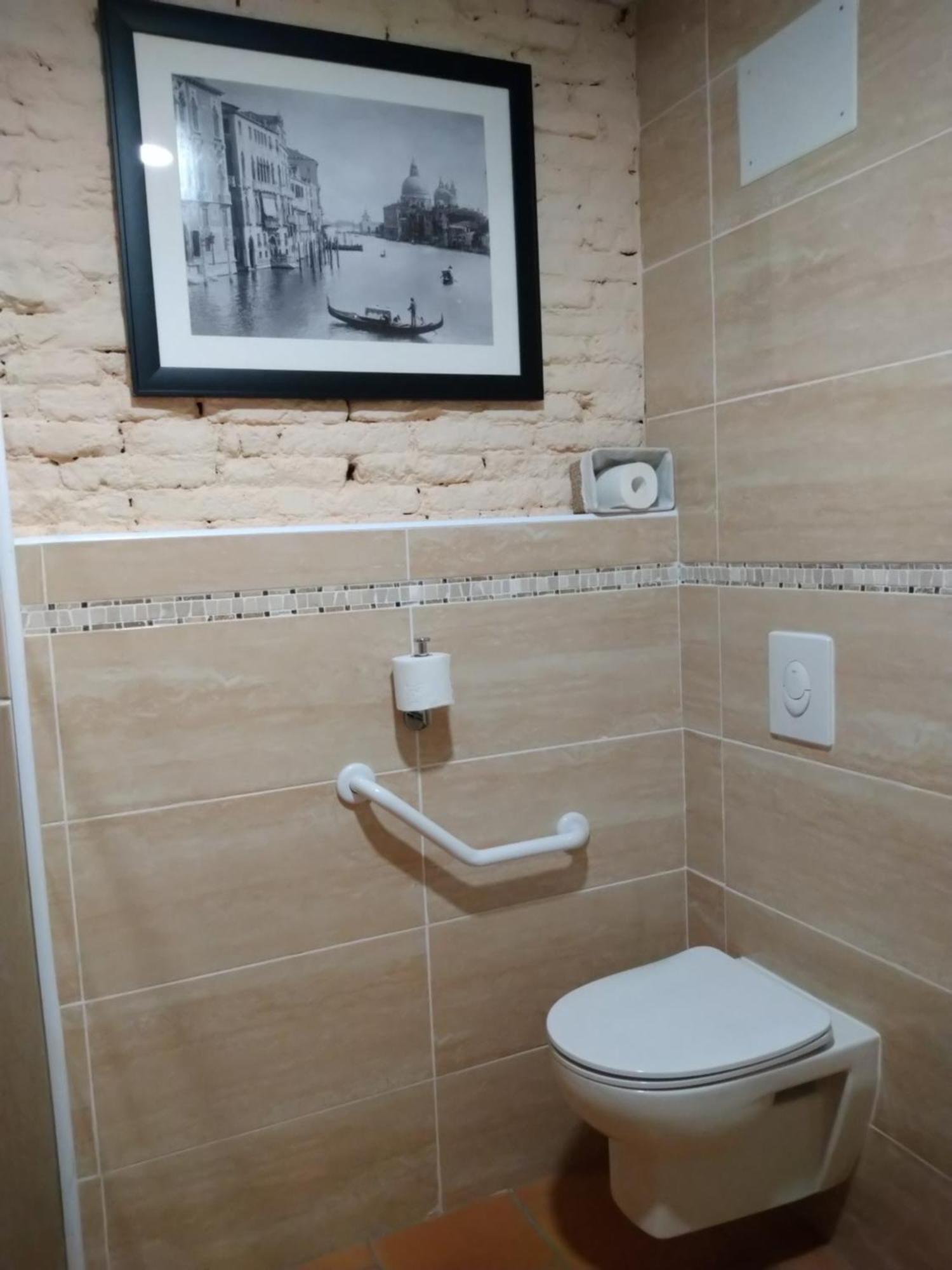 Le Clos Du Cedre Launac Εξωτερικό φωτογραφία